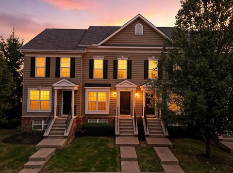 Tiny photo for 3826 Wood Stork Lane 68 #68, Columbus, OH 43230 (MLS # 225045310)