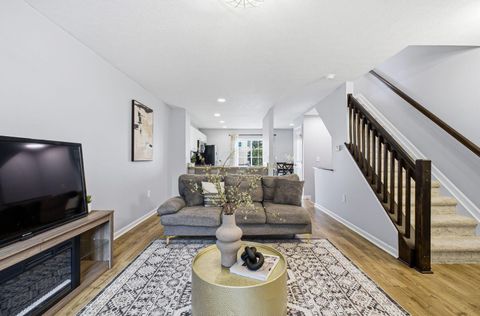 Tiny photo for 3826 Wood Stork Lane 68 #68, Columbus, OH 43230 (MLS # 225045310)