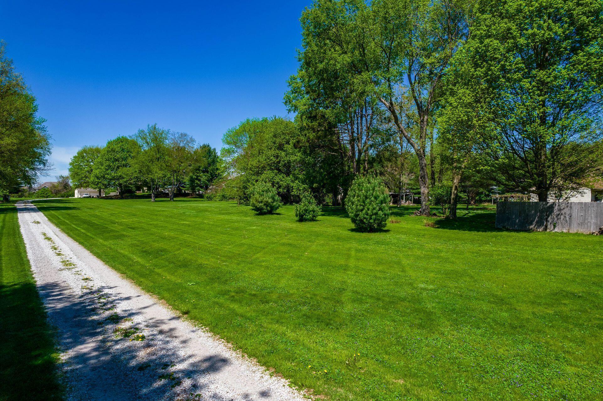 2555 Reynoldsburg New Albany Road, Blacklick, Ohio image 38