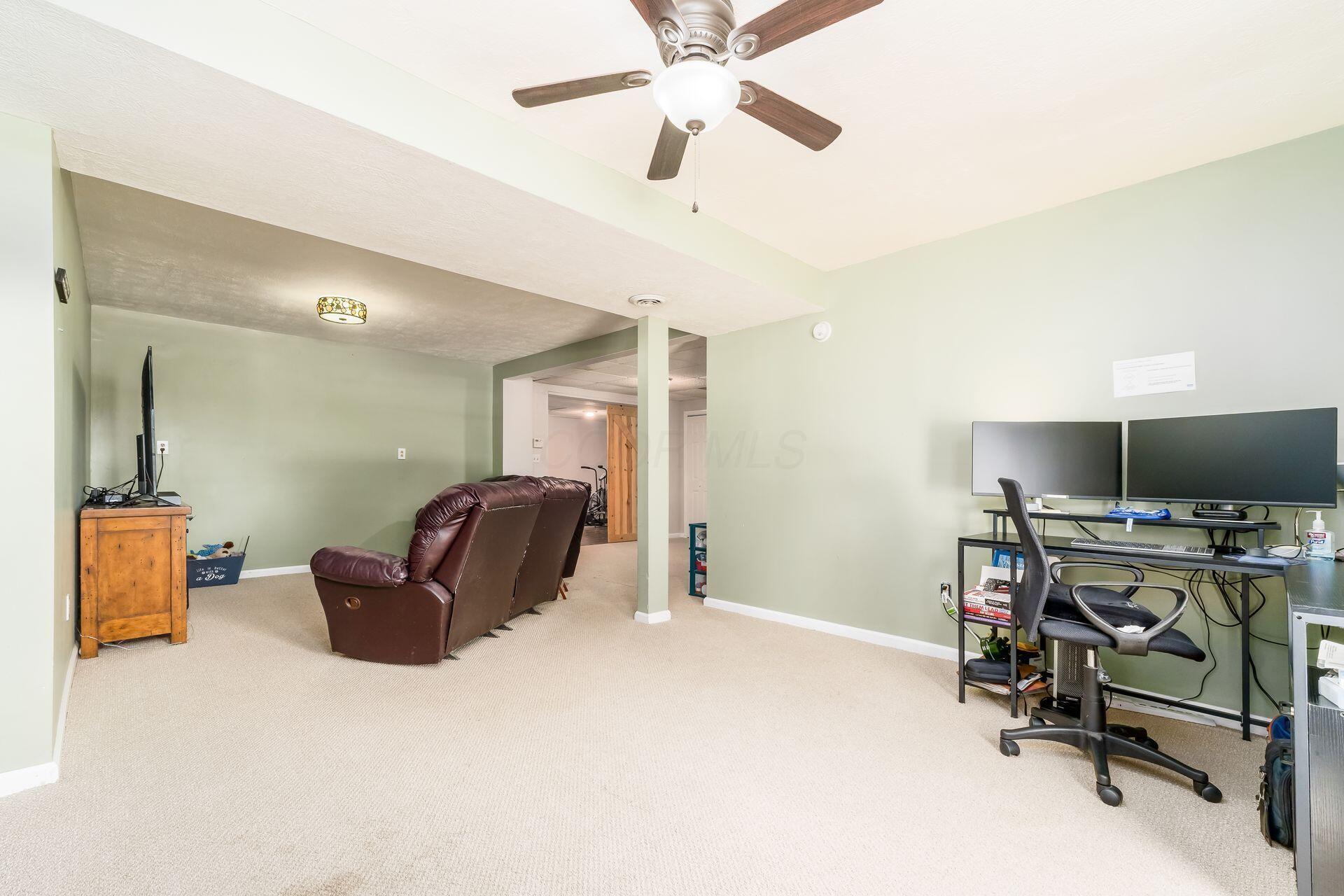 2555 Reynoldsburg New Albany Road, Blacklick, Ohio image 26