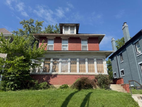Photo of 389 Fairwood Avenue, Columbus, OH 43205 (MLS # 226033724)