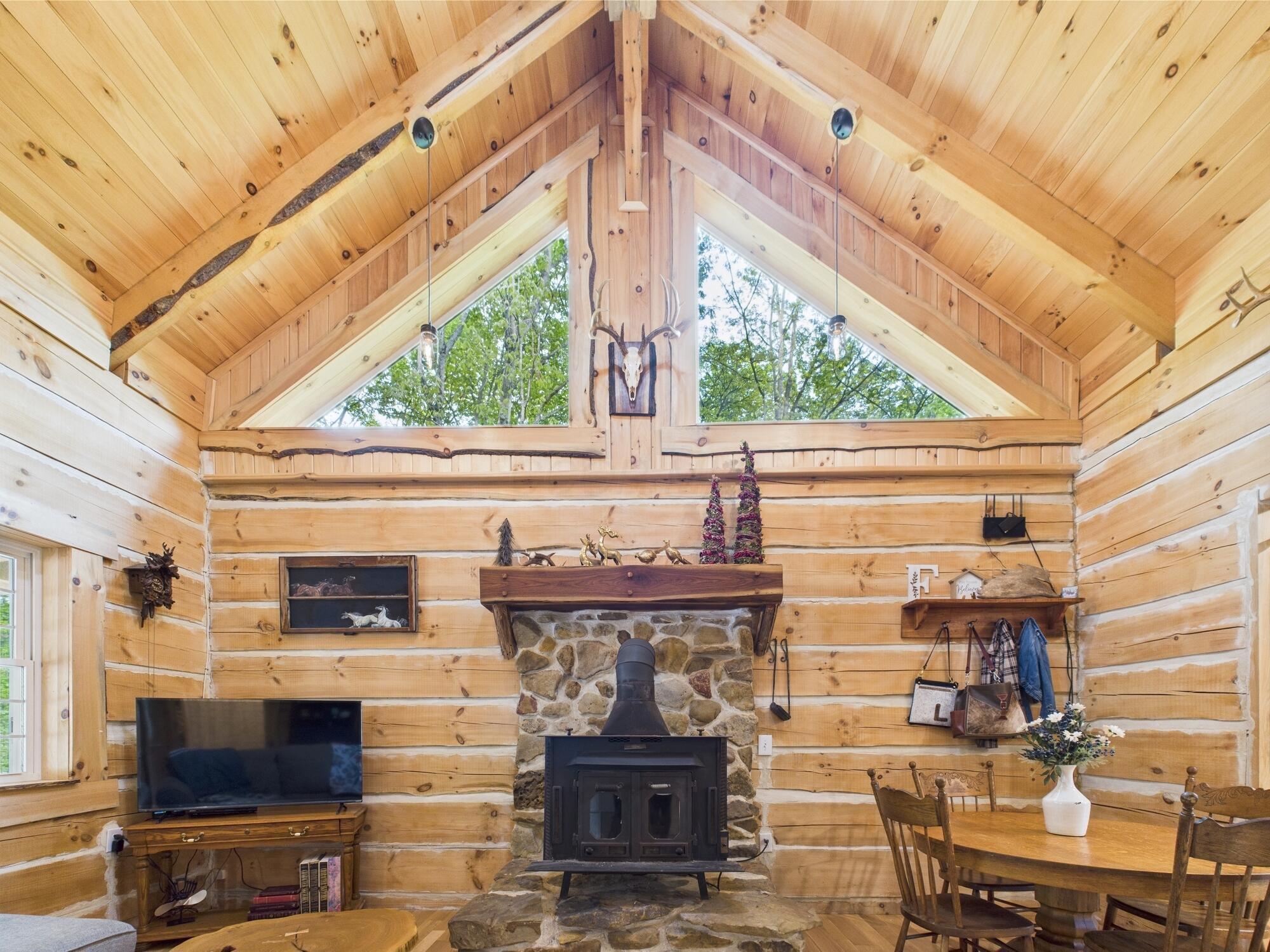 35550 Lake Road, Hamden, Ohio image 10