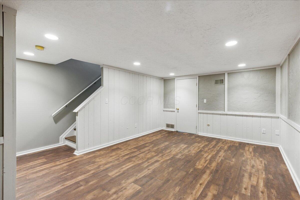 2713 Summer Drive, Dublin, Ohio image 15