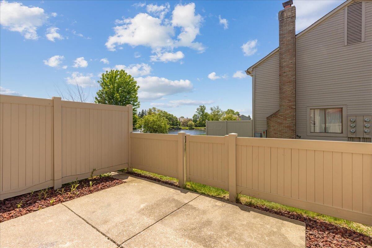 2713 Summer Drive, Dublin, Ohio image 9