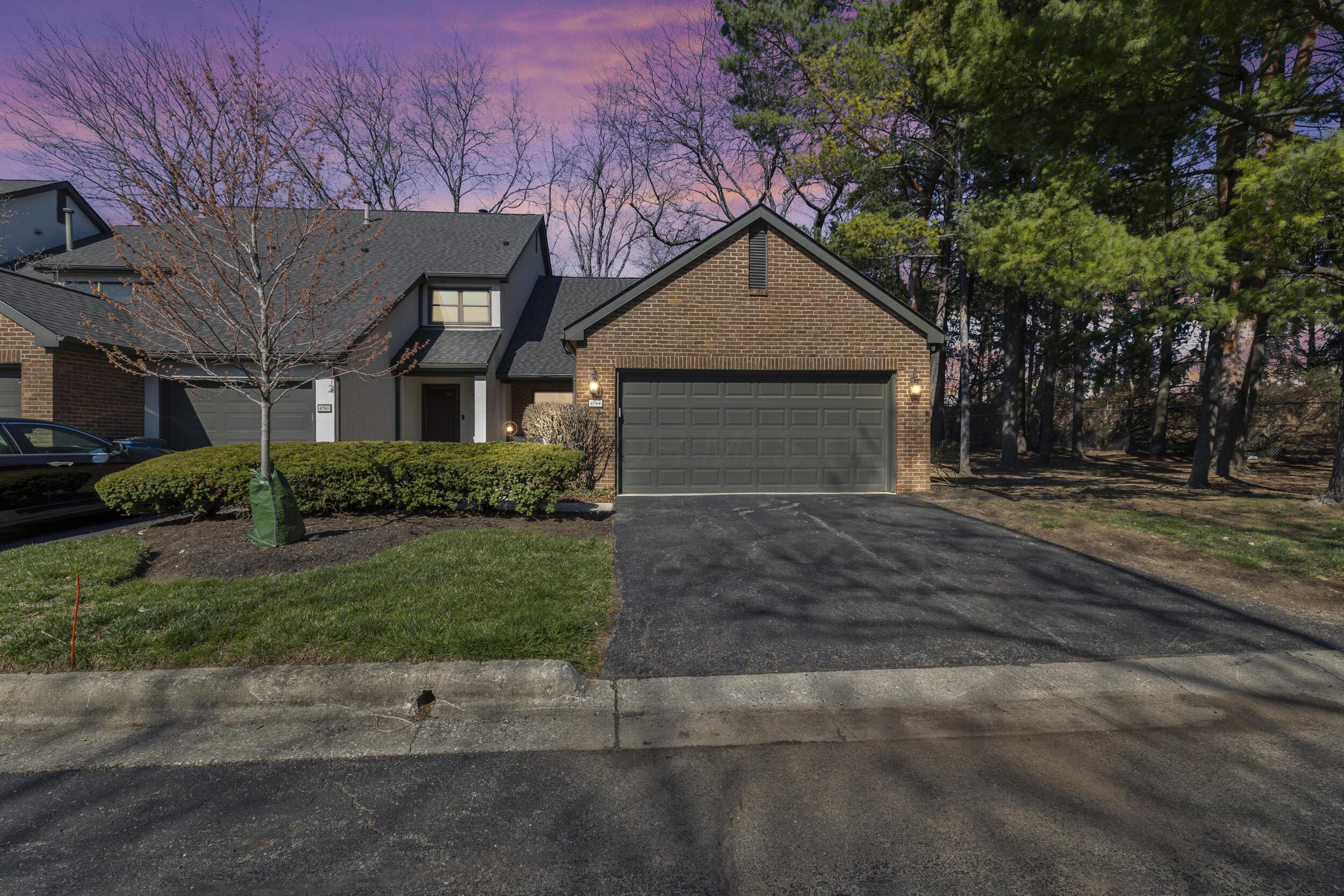 6764 Willow Grove Place, Dublin, Ohio image 2