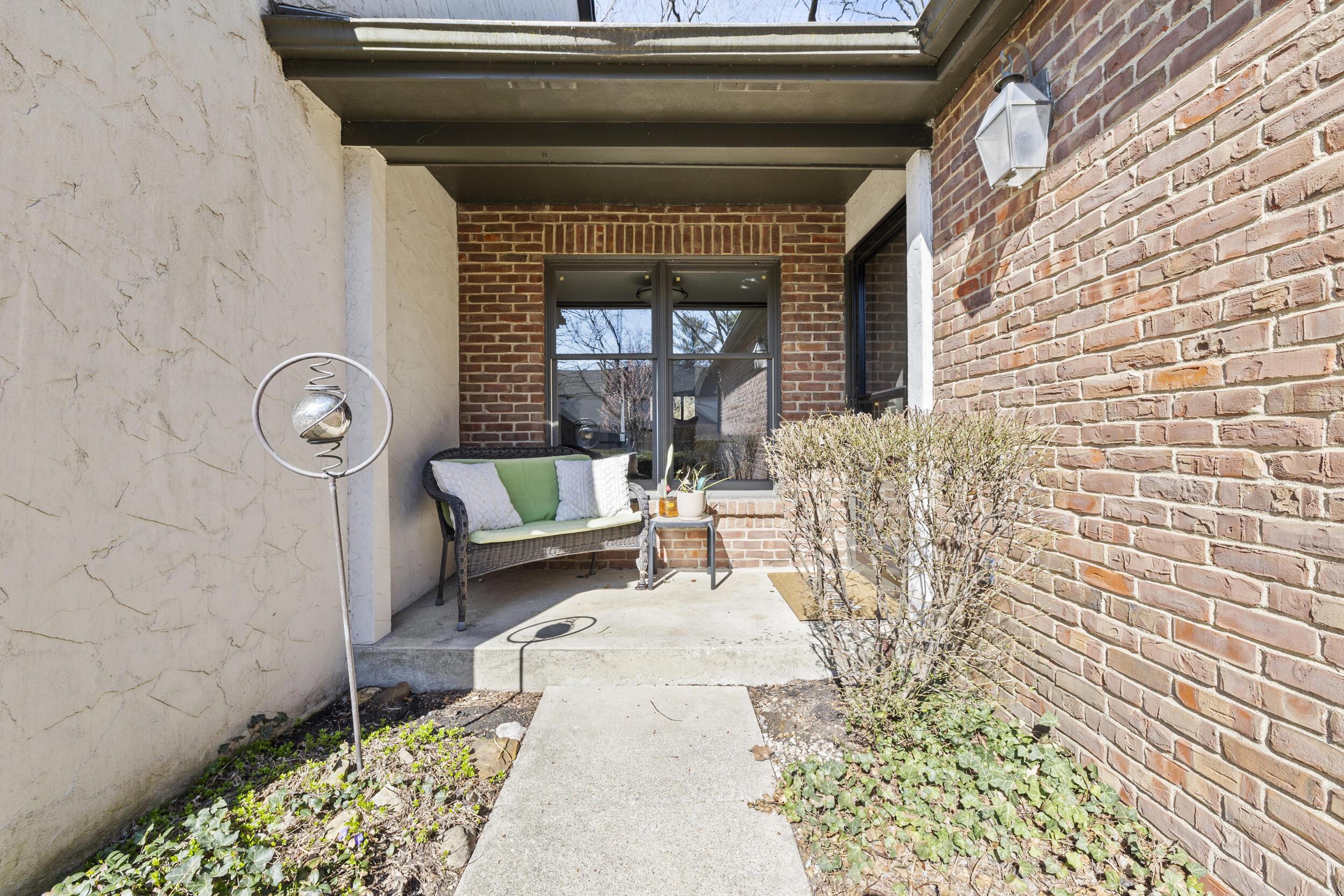 6764 Willow Grove Place, Dublin, Ohio image 6