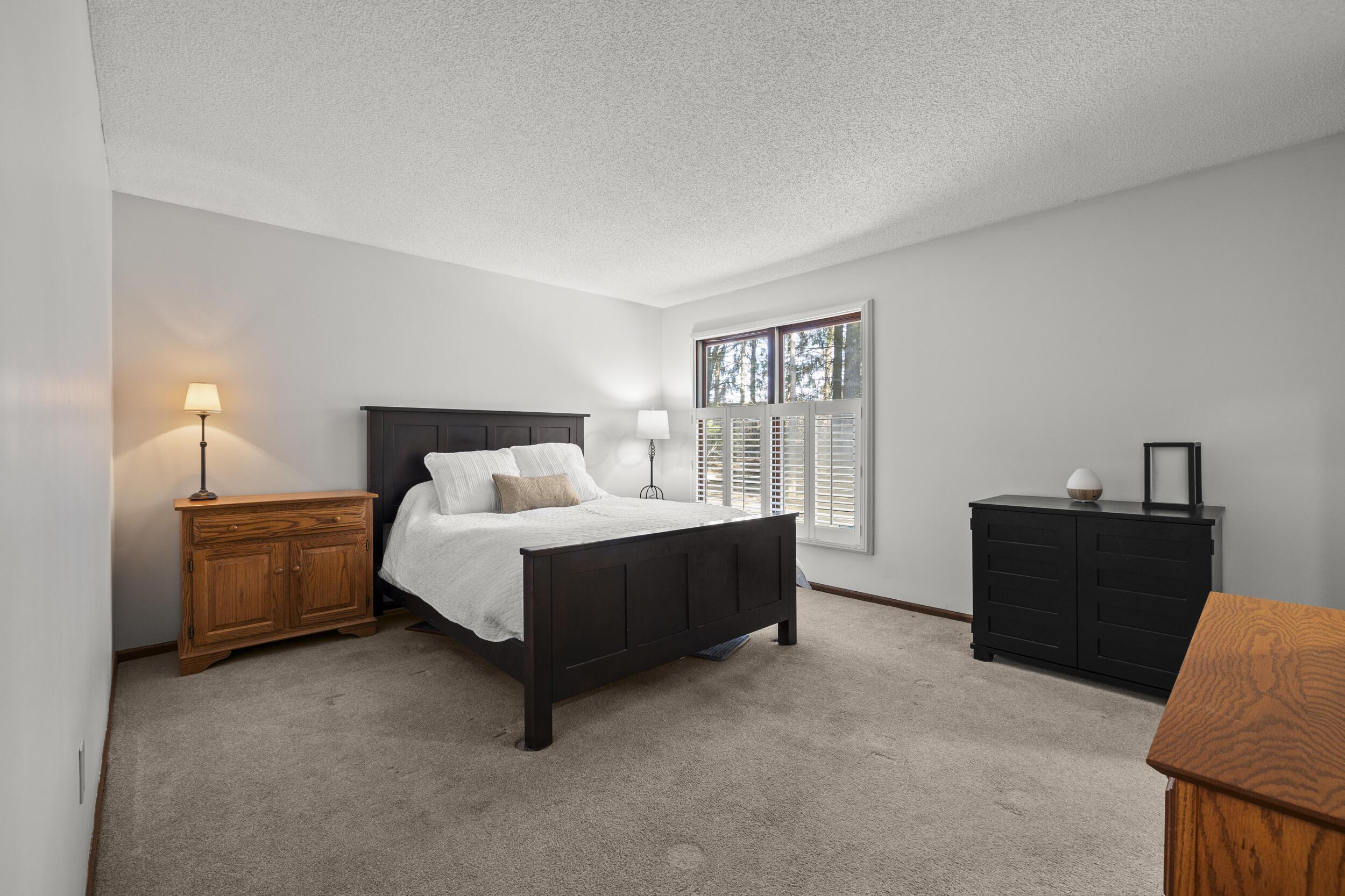 6764 Willow Grove Place, Dublin, Ohio image 17