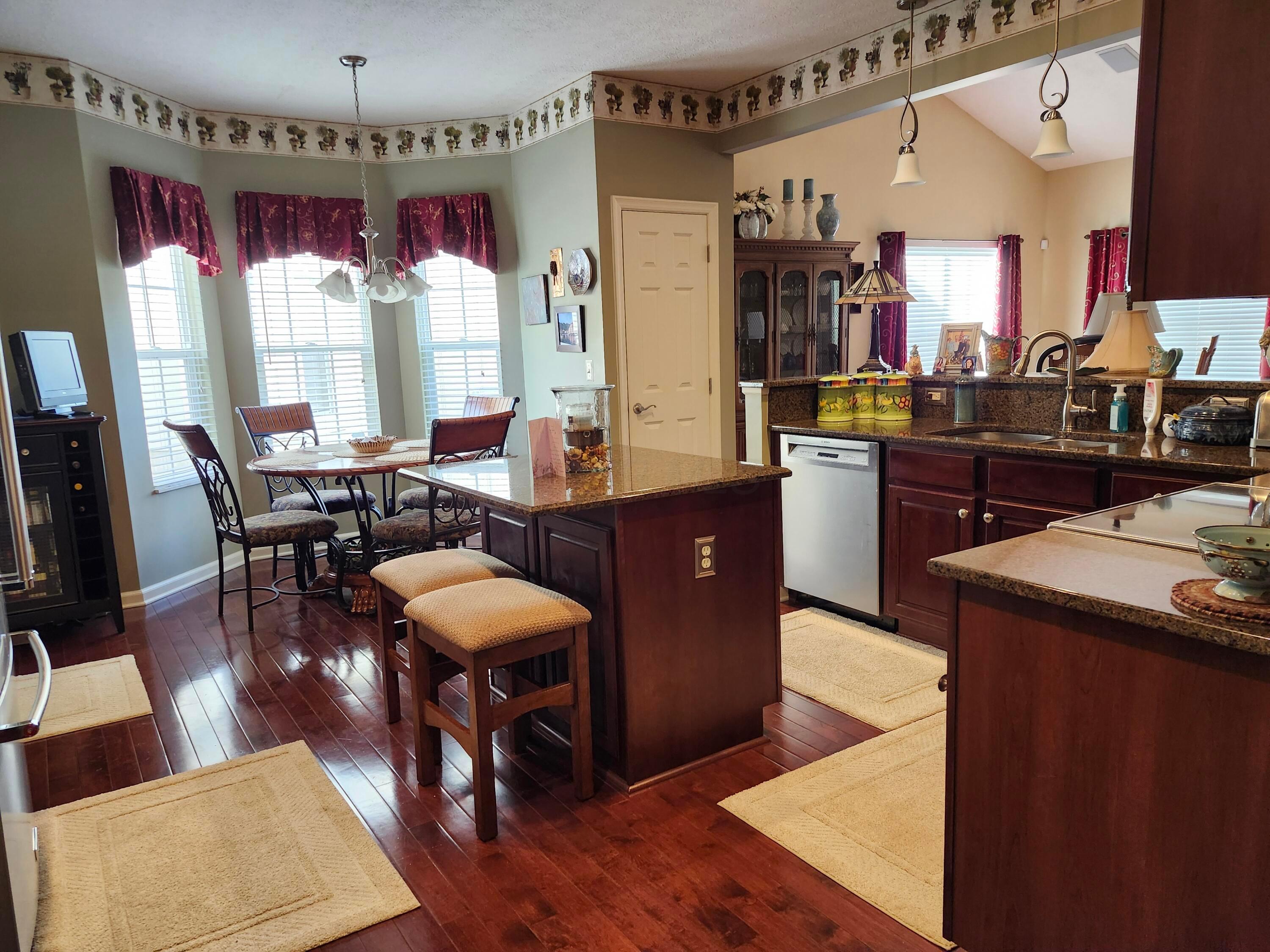 5146 Autumn Fern Drive, Dublin, Ohio image 3