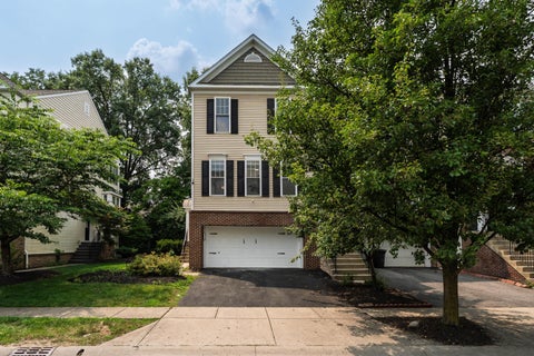 Tiny photo for 2859 Acarie Drive, Columbus, OH 43219 (MLS # 226027034)