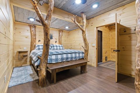 Tiny photo for 18744 Webster Road, Laurelville, OH 43135 (MLS # 226006701)