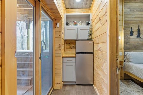 Tiny photo for 18744 Webster Road, Laurelville, OH 43135 (MLS # 226006701)