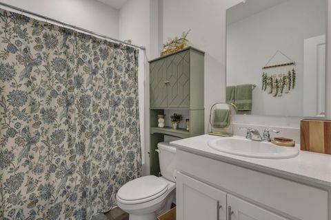 Tiny photo for 573 Penwell Drive, Delaware, OH 43015 (MLS # 226002494)