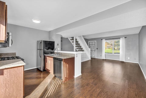Tiny photo for 4975 Stoneybrook Boulevard 14E #14E, Hilliard, OH 43026 (MLS # 226040327)