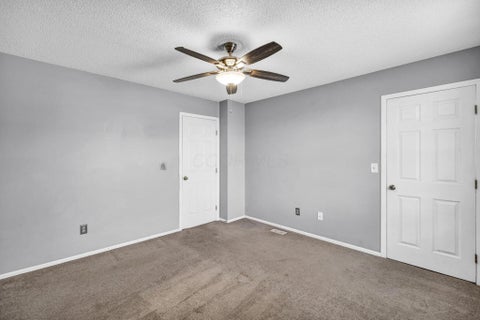 Tiny photo for 4975 Stoneybrook Boulevard 14E #14E, Hilliard, OH 43026 (MLS # 226040327)