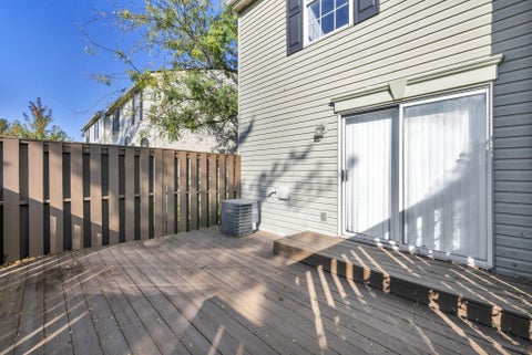 Tiny photo for 4975 Stoneybrook Boulevard 14E #14E, Hilliard, OH 43026 (MLS # 226040327)