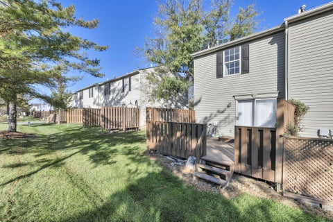 Tiny photo for 4975 Stoneybrook Boulevard 14E #14E, Hilliard, OH 43026 (MLS # 226040327)