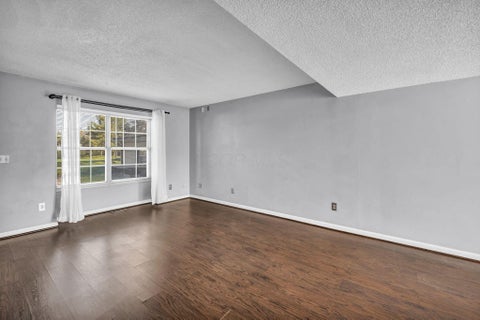 Tiny photo for 4975 Stoneybrook Boulevard 14E #14E, Hilliard, OH 43026 (MLS # 226040327)