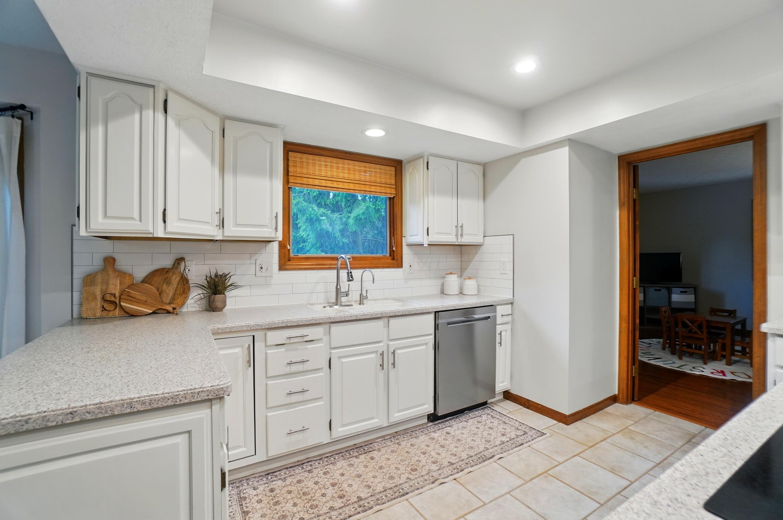 4391 Shire Cove Road, Hilliard, Ohio image 16