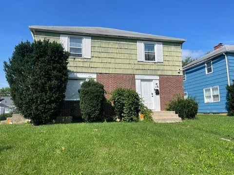 Photo of 1222-24 E 26th Avenue, Columbus, OH 43211 (MLS # 226036753)