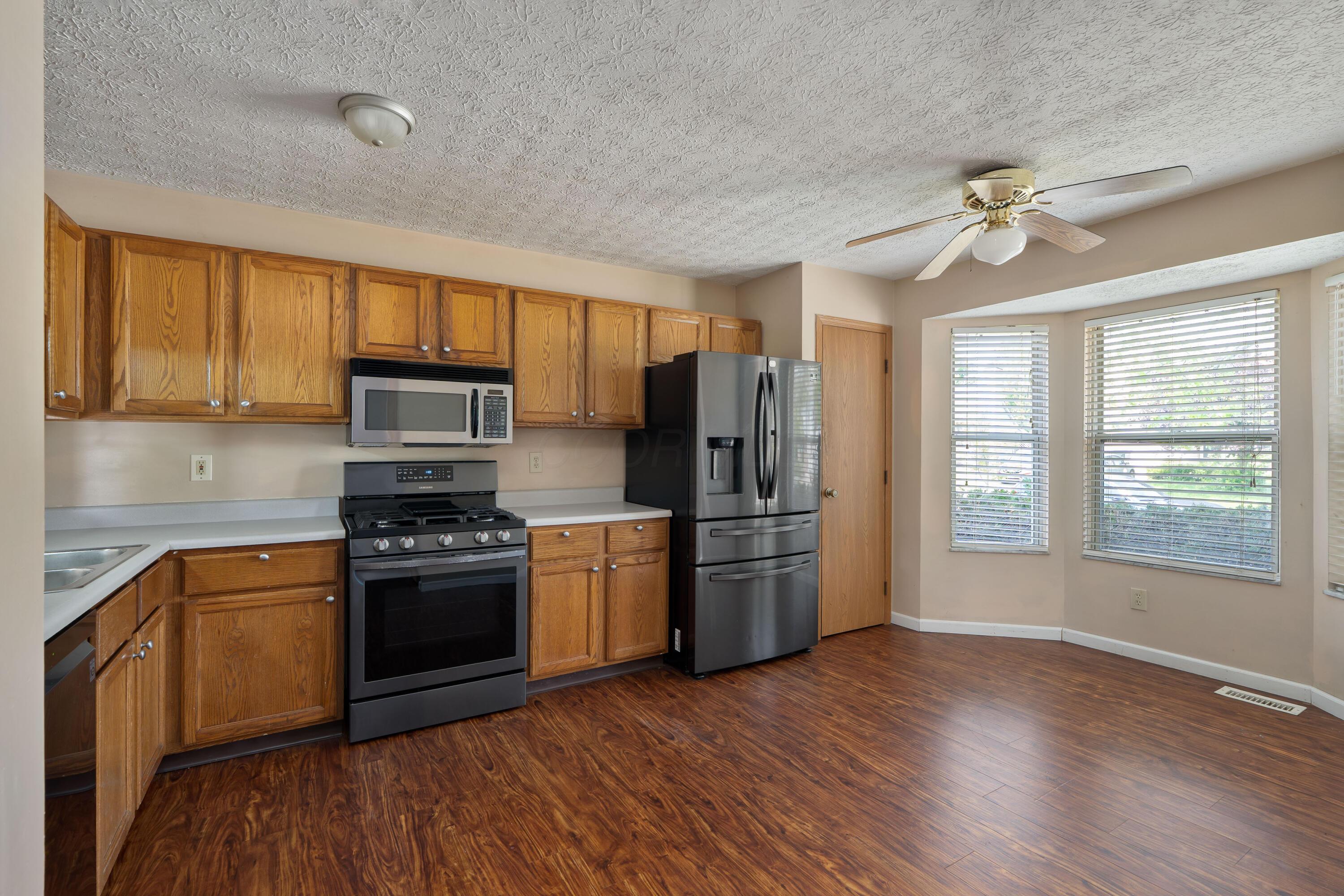 1072 Cypress Ridge Place, Columbus, Ohio image 8
