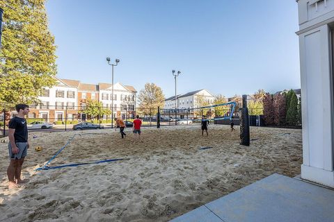 Tiny photo for 6232 Joes Hopper Road 52 #52, Columbus, OH 43230 (MLS # 225039465)