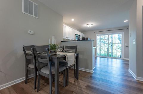 Tiny photo for 6232 Joes Hopper Road 52 #52, Columbus, OH 43230 (MLS # 225039465)