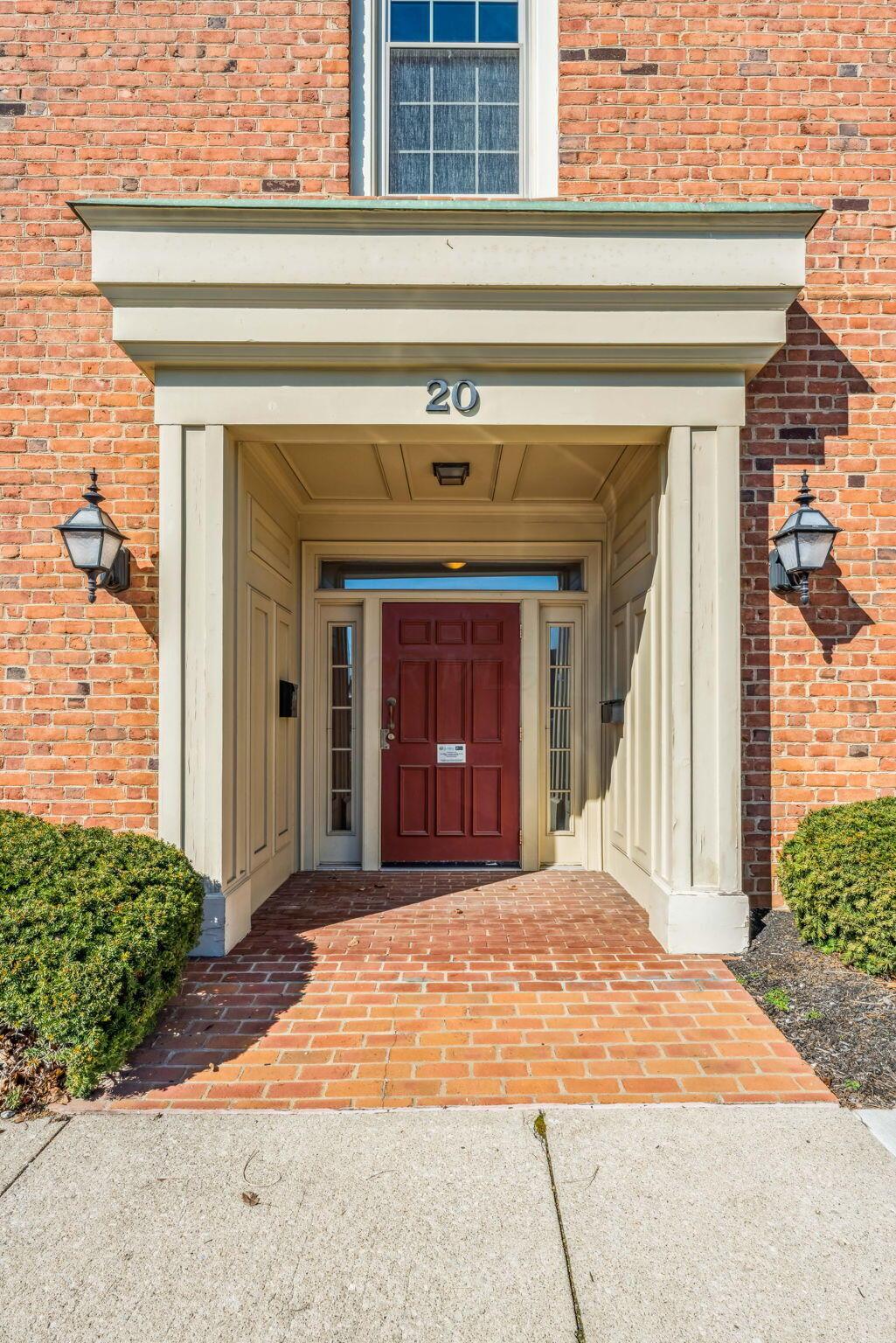 20 Northwoods Boulevard 20A