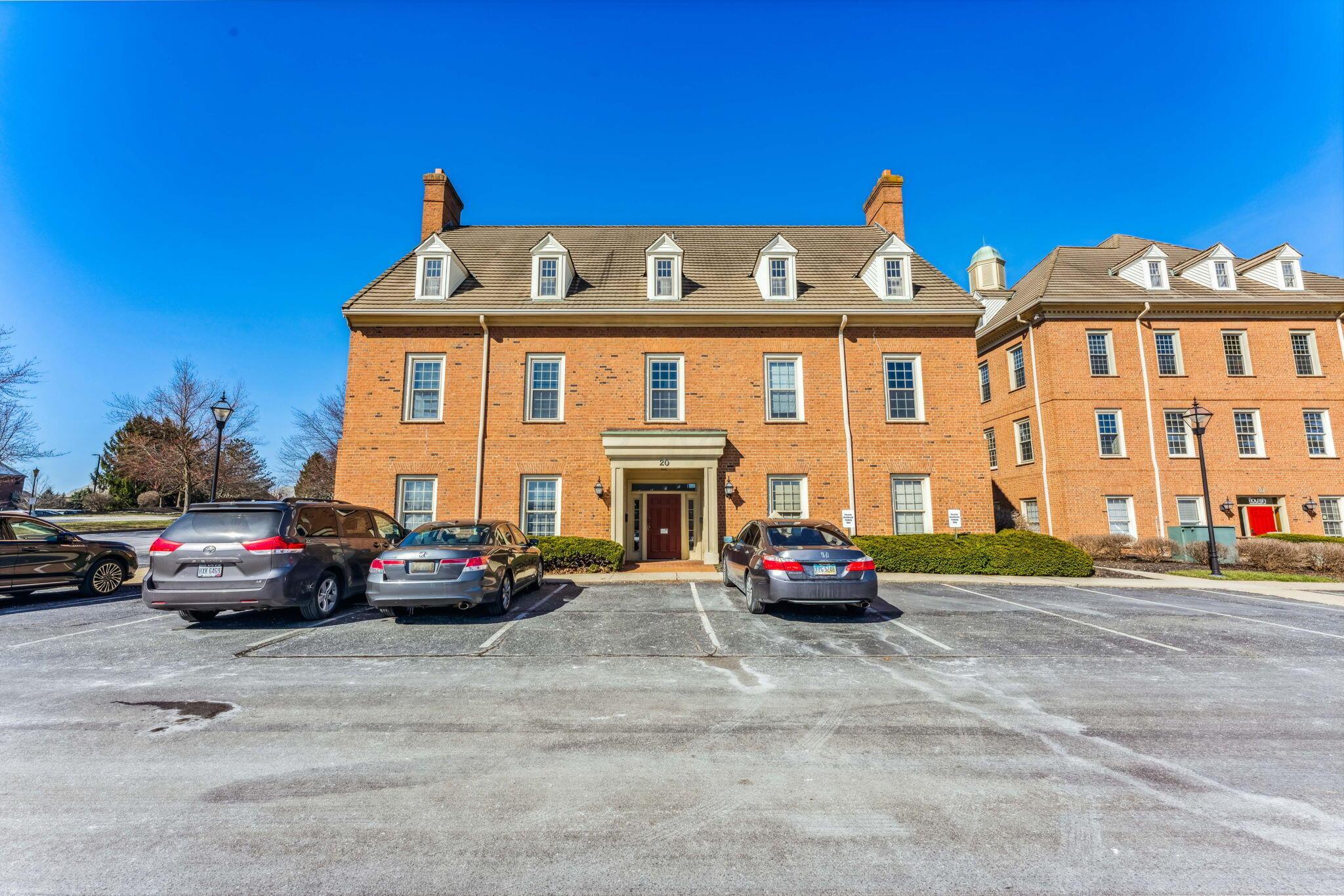 20 Northwoods Boulevard 20A