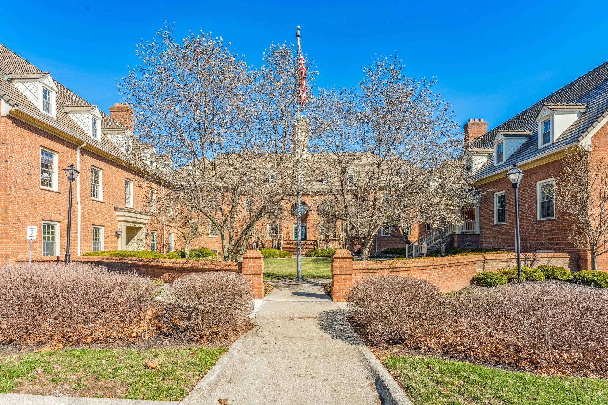 20 Northwoods Boulevard 20A