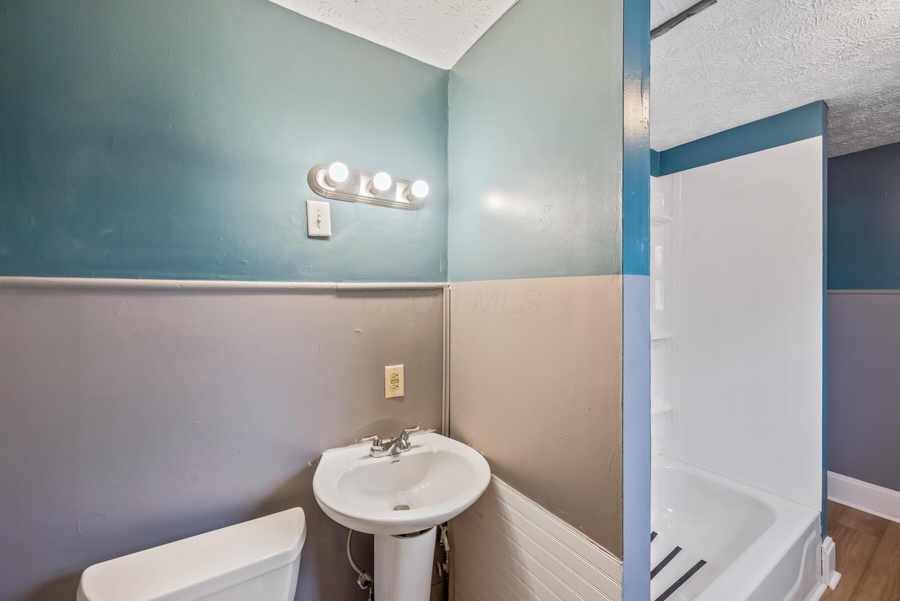 212 Short Street, Marion, Ohio image 35