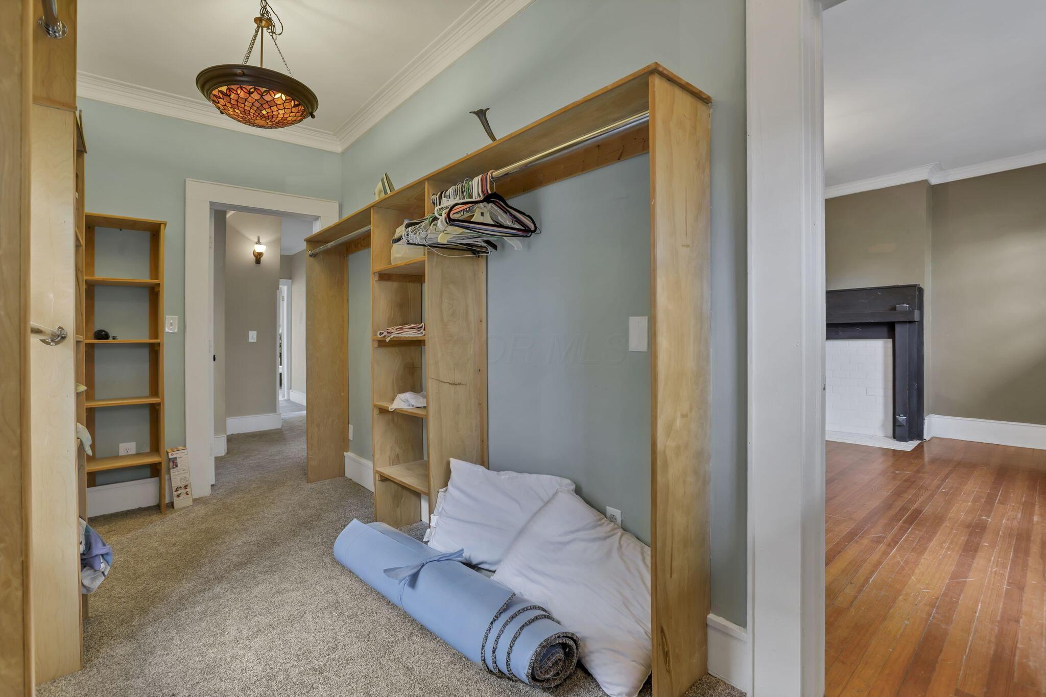 1041 Franklin Avenue, Columbus, Ohio image 30