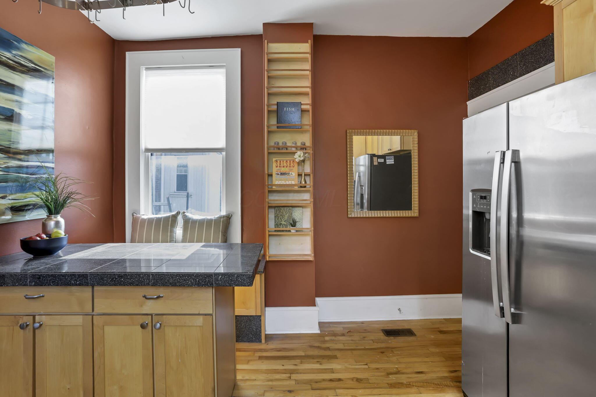 1041 Franklin Avenue, Columbus, Ohio image 24