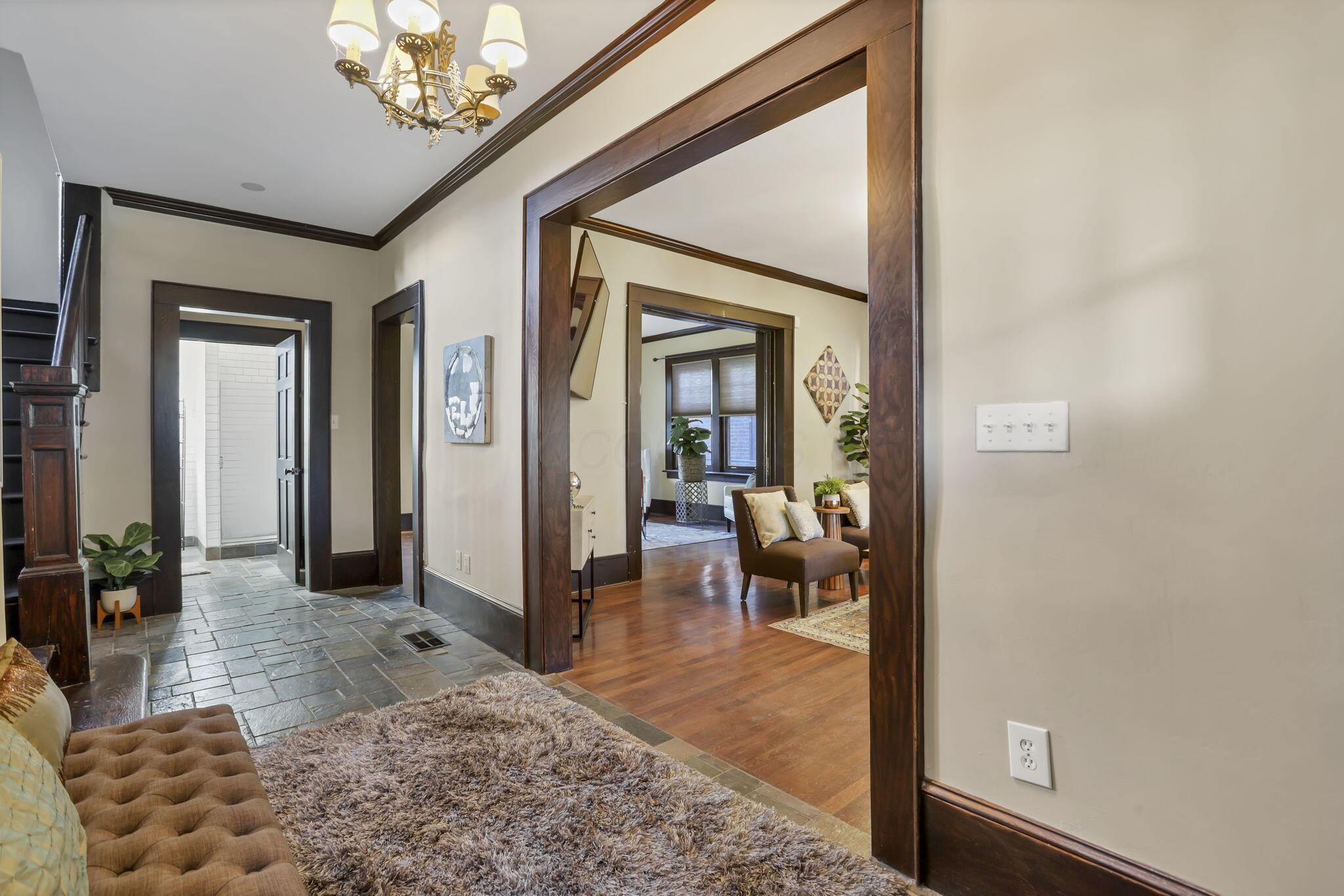 1041 Franklin Avenue, Columbus, Ohio image 10