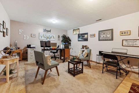 Tiny photo for 1083 Oak Bay Drive, Galloway, OH 43119 (MLS # 226003159)