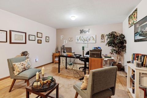 Tiny photo for 1083 Oak Bay Drive, Galloway, OH 43119 (MLS # 226003159)