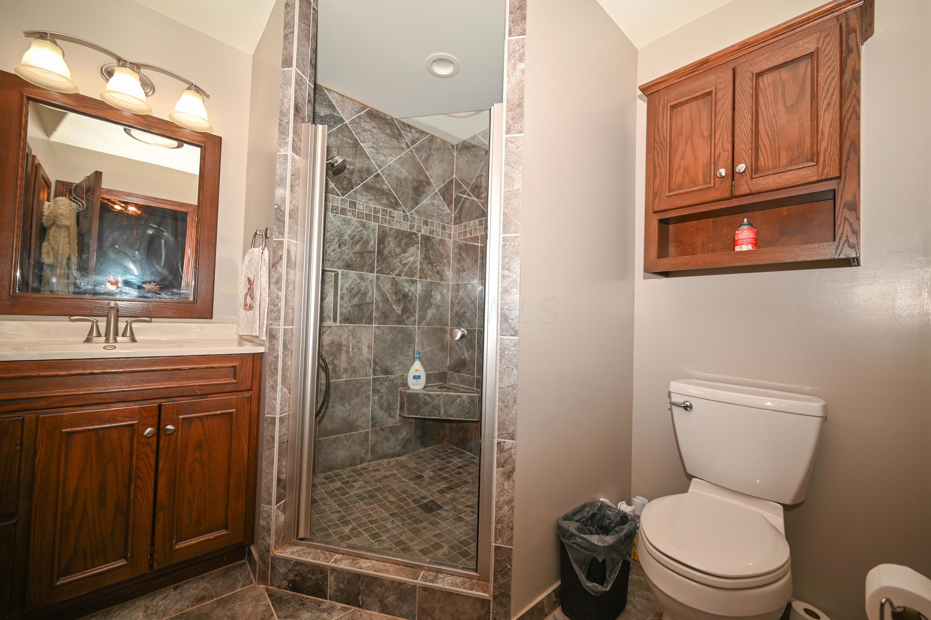 3045 Carey Road, Bloomville, Ohio image 34