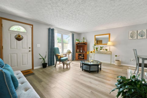 Tiny photo for 4913 Pear Tree Court, Columbus, OH 43230 (MLS # 226022748)