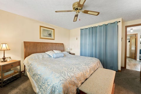Tiny photo for 4913 Pear Tree Court, Columbus, OH 43230 (MLS # 226022748)