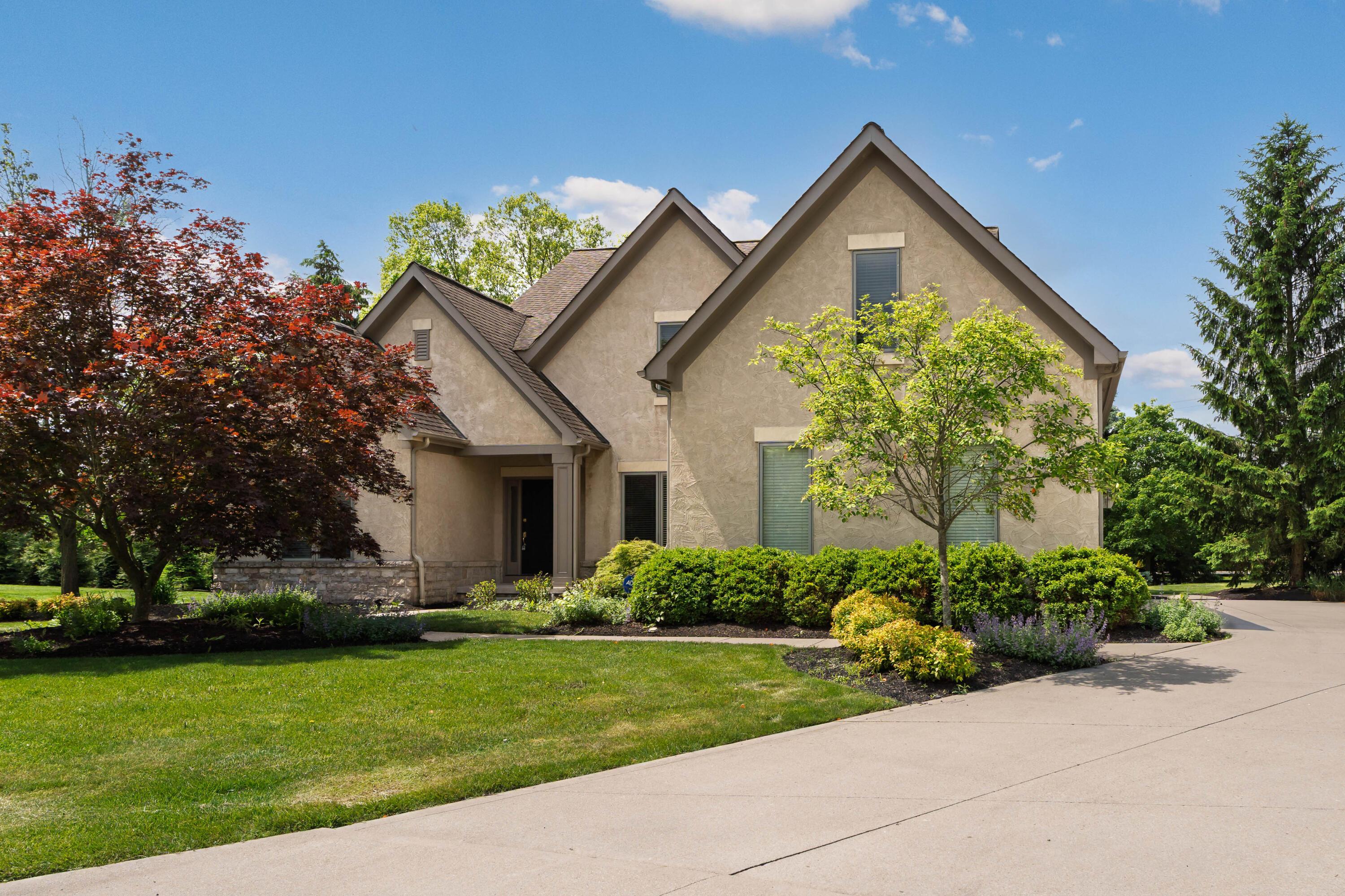 6275 Muirloch Court, Dublin, Ohio image 2
