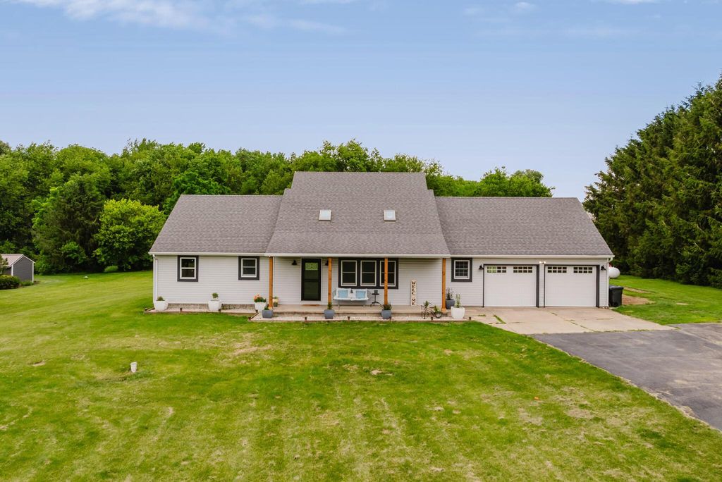 Photo of 2614 E State Route 29, Urbana, OH 43078 (MLS # 226022406)