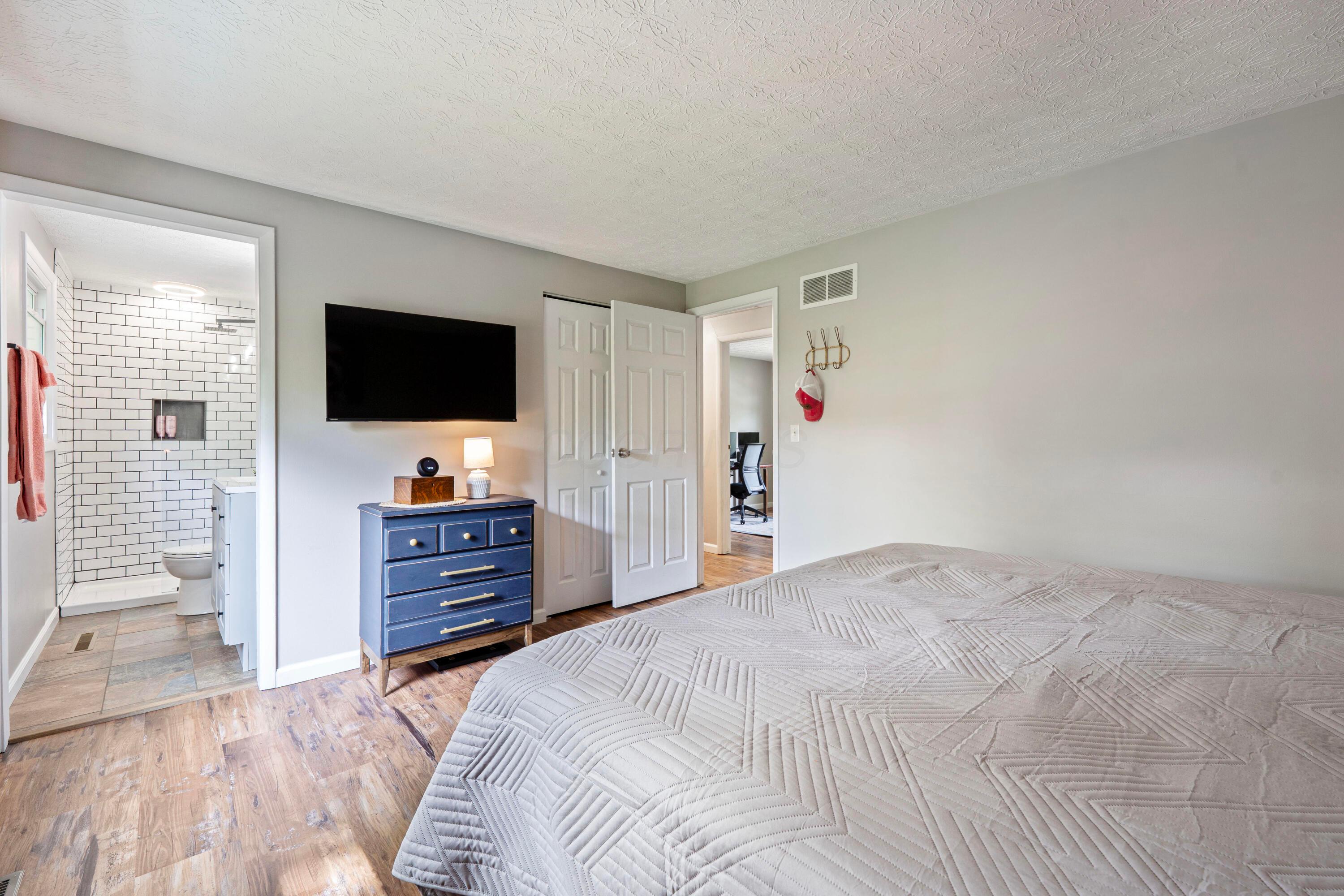 6448 Goldfinch Drive, Westerville, Ohio image 19
