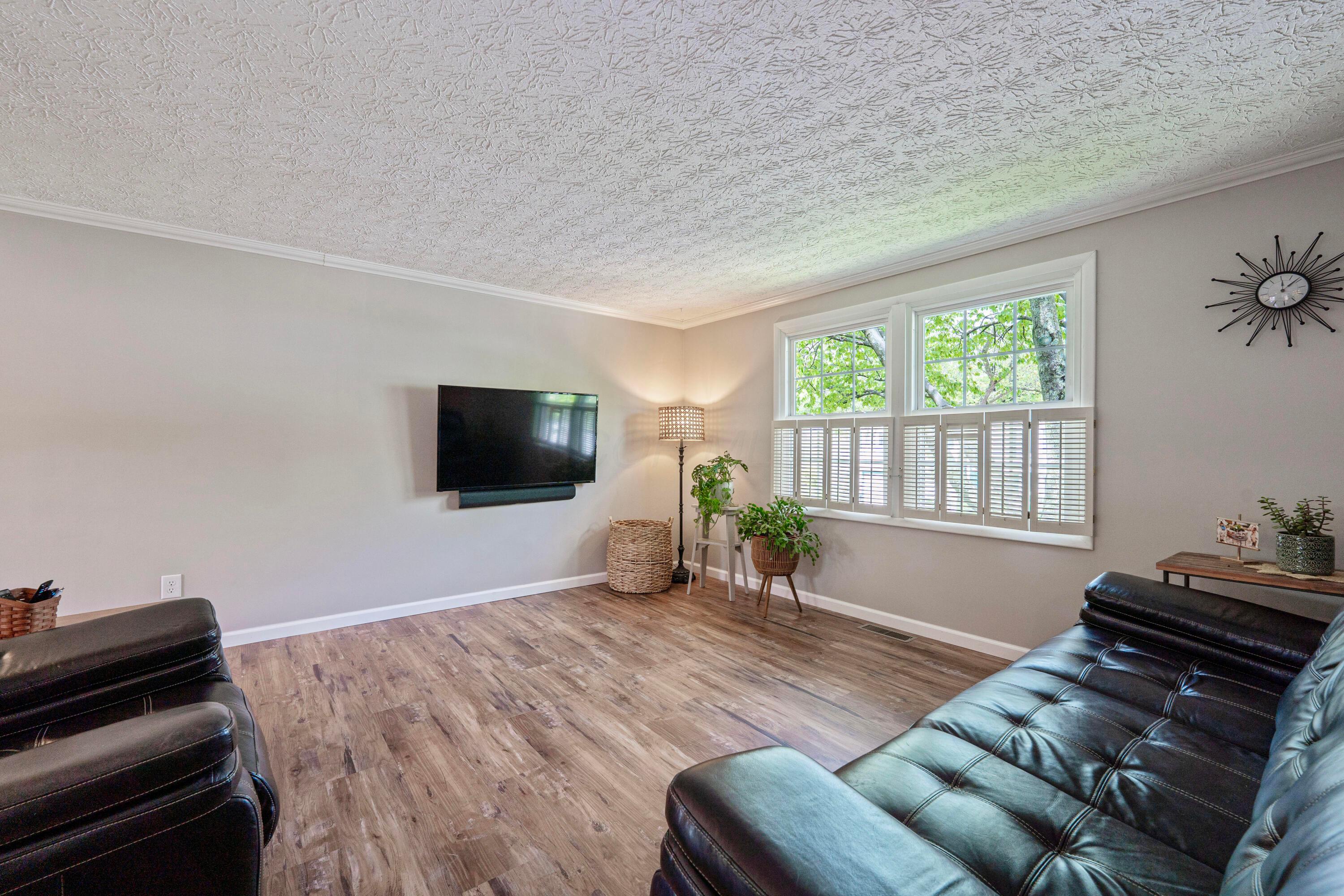 6448 Goldfinch Drive, Westerville, Ohio image 14