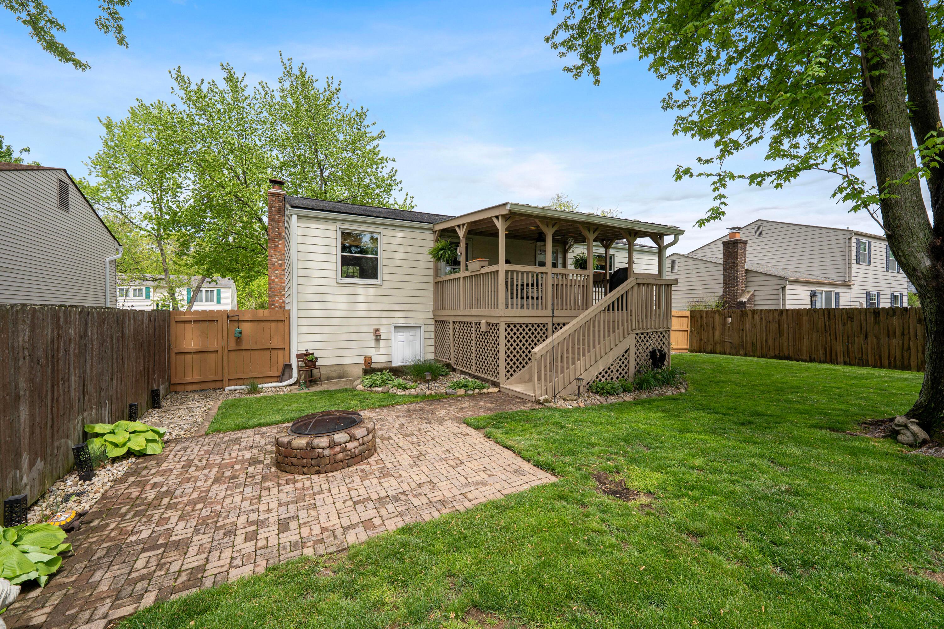 6448 Goldfinch Drive, Westerville, Ohio image 5