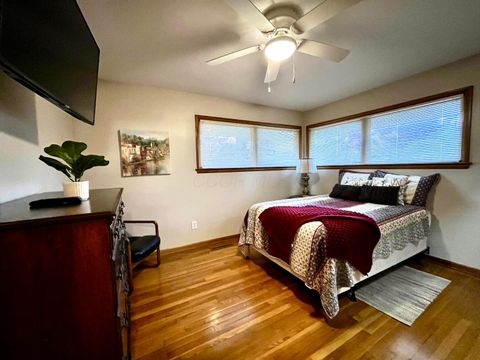 Tiny photo for 616 W 5th Street, Chillicothe, OH 45601 (MLS # 225037788)