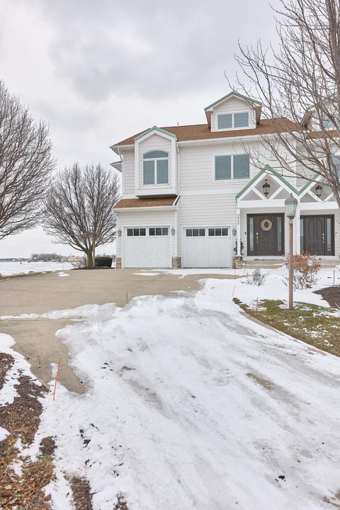 2820 N Noreaster Cove Drive 1 Port Clinton OH 43452