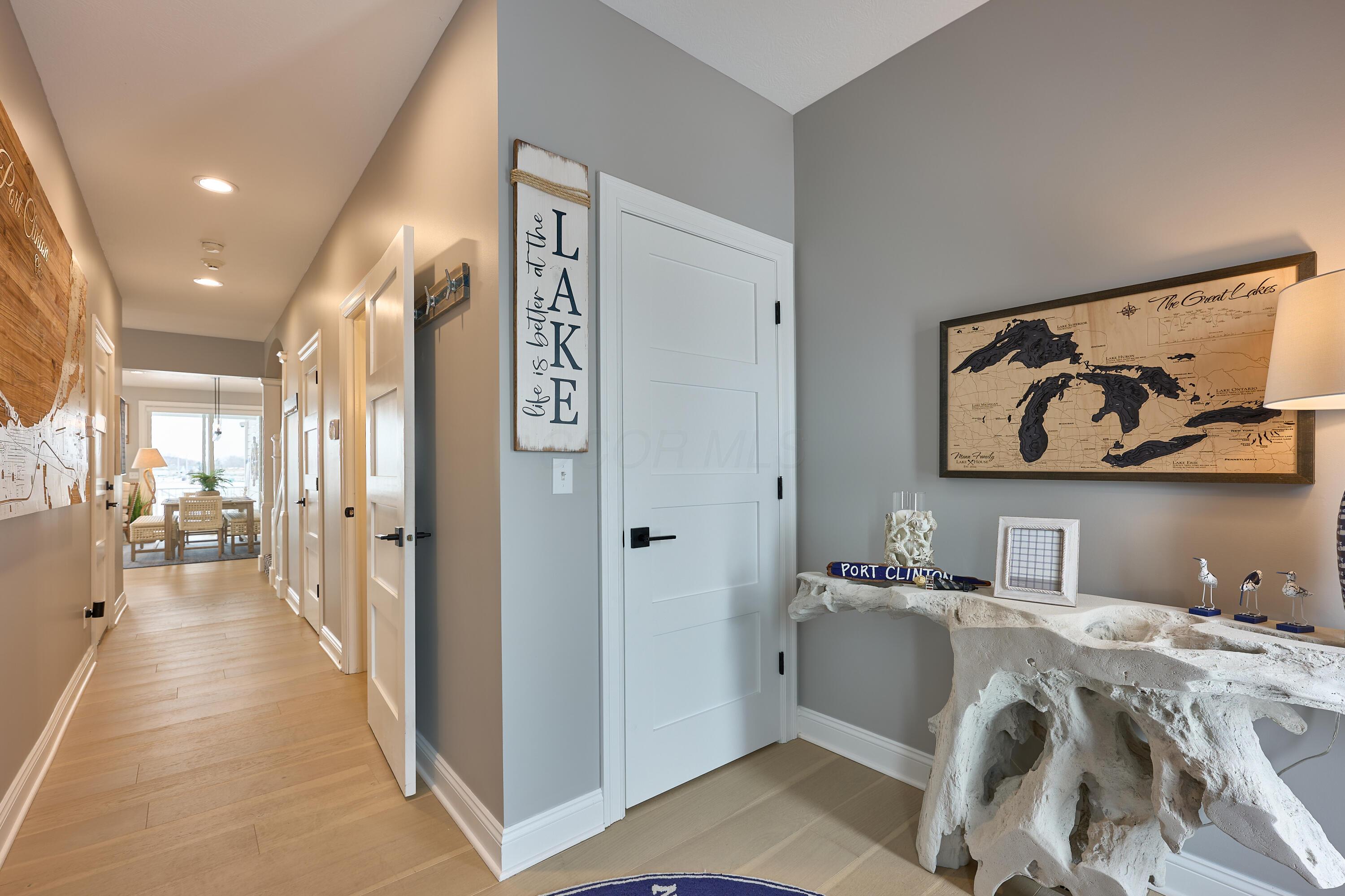 2820 N Noreaster Cove Drive 1