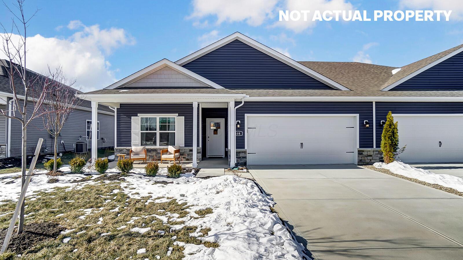 414 Helena Drive Dr, Plain City, Ohio image 2