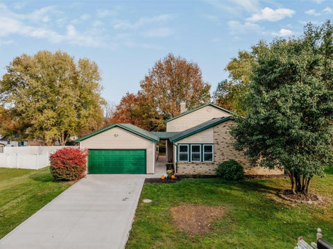 Tiny photo for 51 Cosmos Lane SW, Etna, OH 43062 (MLS # 226040982)