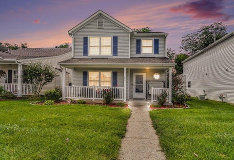 Photo of 1889 Daisyfield Drive 211 #211, Columbus, OH 43219 (MLS # 226031377)