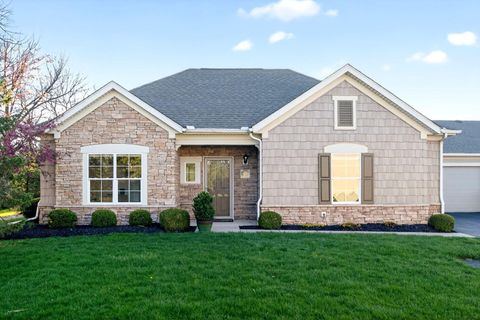 Photo of 5723 Timber Top Drive 10 #10, Hilliard, OH 43026 (MLS # 226010976)